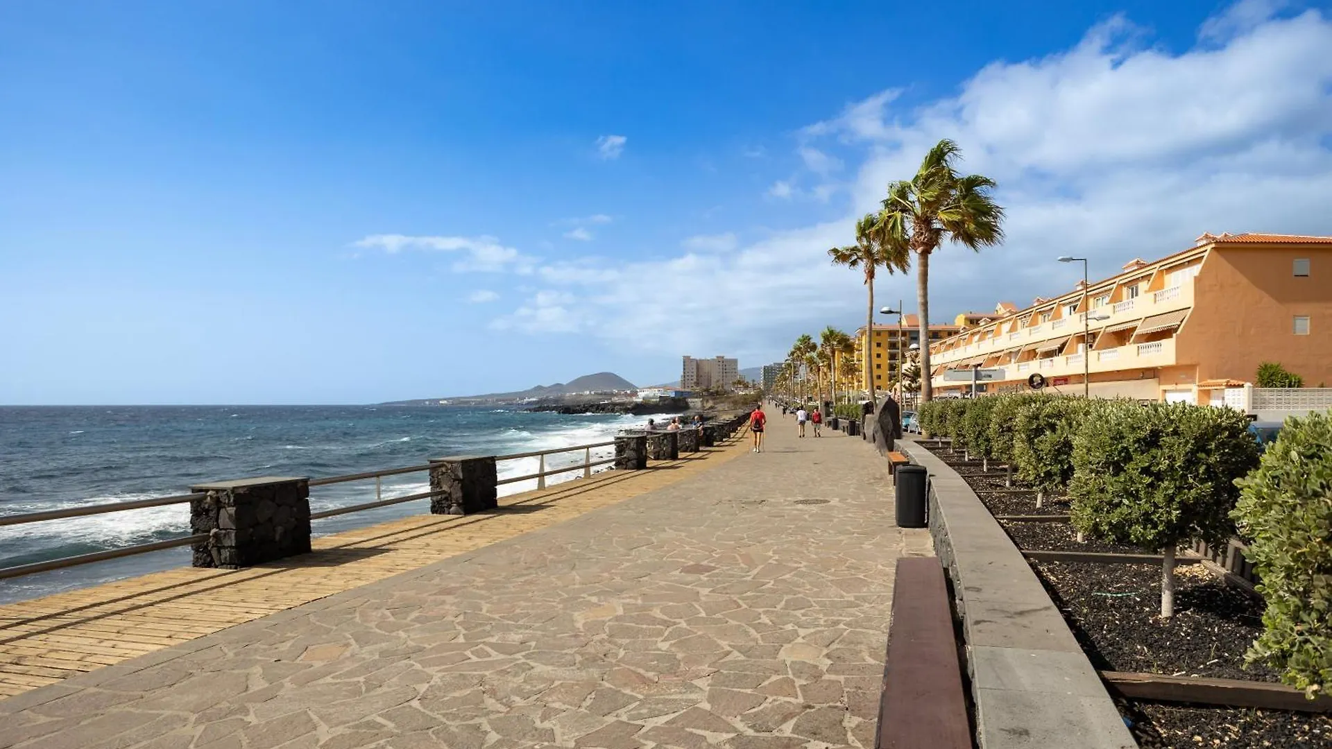 Frente Al Mar - Terraza - Wi-Fi - 1 Min Playa Apartment Santa Cruz de Tenerife 0*,  Spain